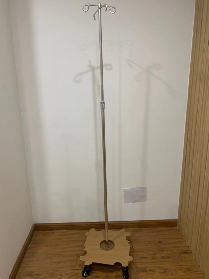 อลูมิเนียมเคลื่อนย้ายยืน IV Infusion Stand ห้องนอนผู้ป่วยเสา IV 0