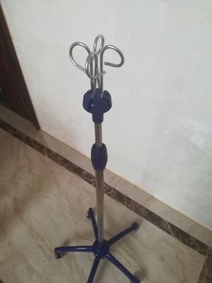 เฟอร์นิเจอร์ทางการแพทย์ New IV Stand ปรับความสูง Infusion Frame เสา IV