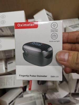 วัสดุสิ้นเปลืองอุปกรณ์ทางการแพทย์ TFT Fingertip Pulse Oximeter ทางการแพทย์
