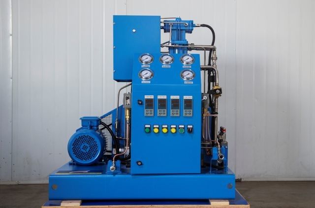 คอมเพรสเซอร์ออกซิเจนปราศจากน้ำมัน 20m3 / H สำหรับบรรจุในโรงพยาบาล 1